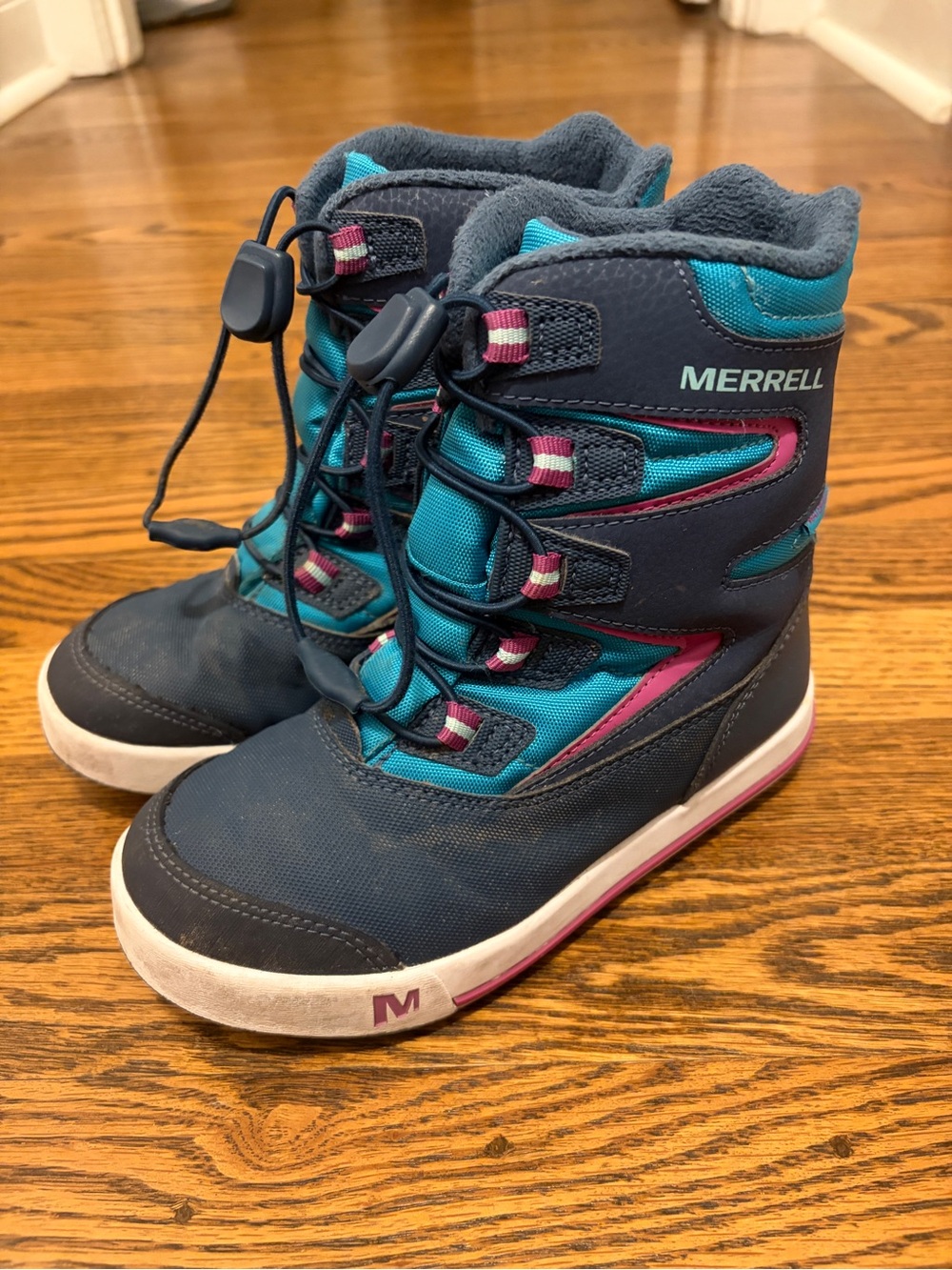 Merrell kids Snow Bank 3.0 boots size 13